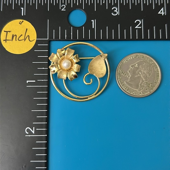 🖤12K gold filled Vtg brooch with pearl - Picture 7 of 7